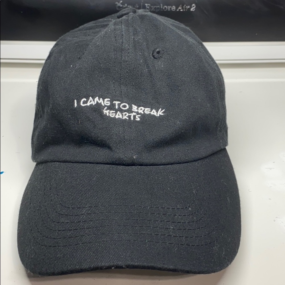 Break Hearts cap